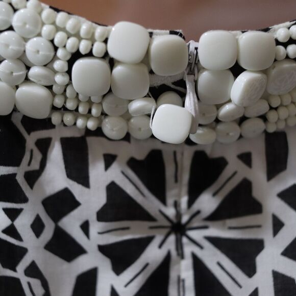 Ellen Tracy Black & White Mandala print Beaded Yoke Party Dress 14 - Picture 7 of 15